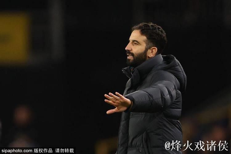 阿莫林赞扬塞梅约或联手曼联,罗马诺透露米兰寻觅新前锋 阿莫林赞扬塞梅约或联手曼联,罗马诺透露米兰寻觅新前锋